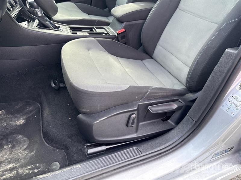 Volkswagen eGolf Automobile Automašīnas