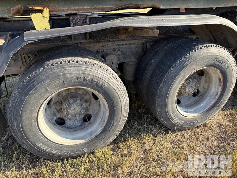 Volvo 8x4 Roll-Off Truck Komunalni tovornjaki