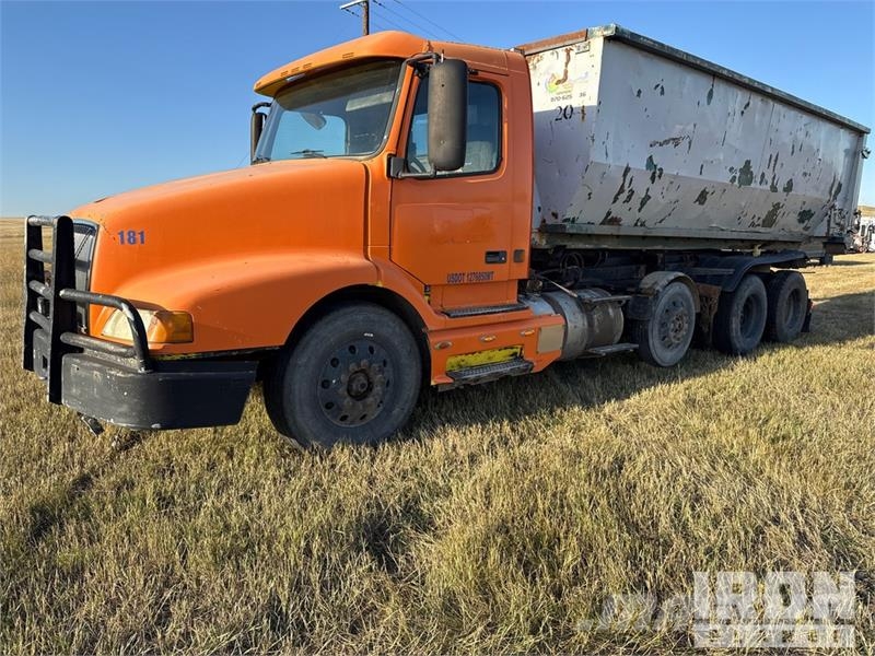 Volvo 8x4 Roll-Off Truck Komunalni tovornjaki
