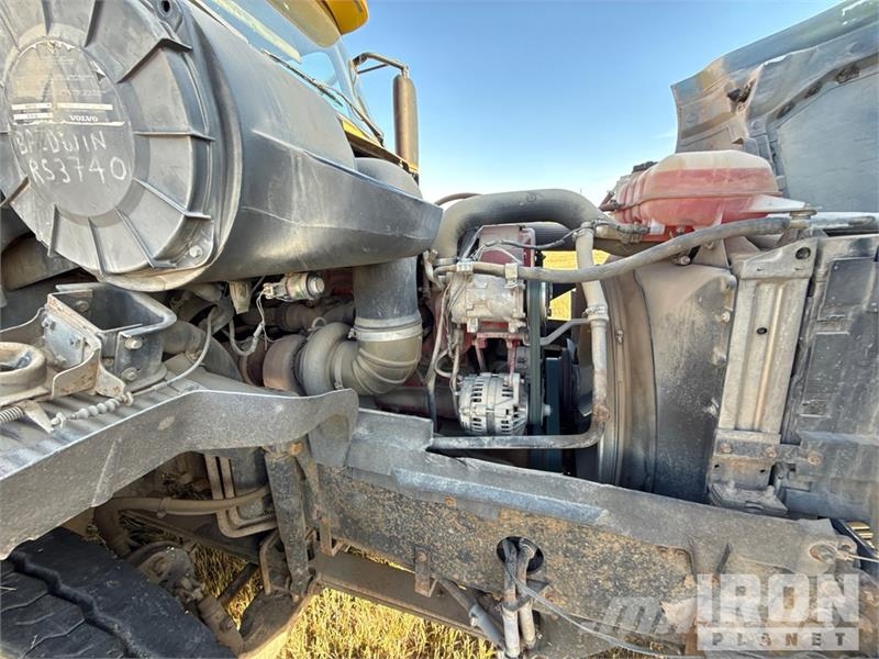 Volvo 8x4 Roll-Off Truck Komunalni tovornjaki