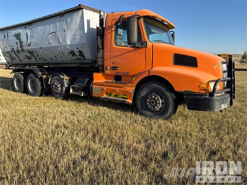 Volvo 8x4 Roll-Off Truck Komunalni tovornjaki