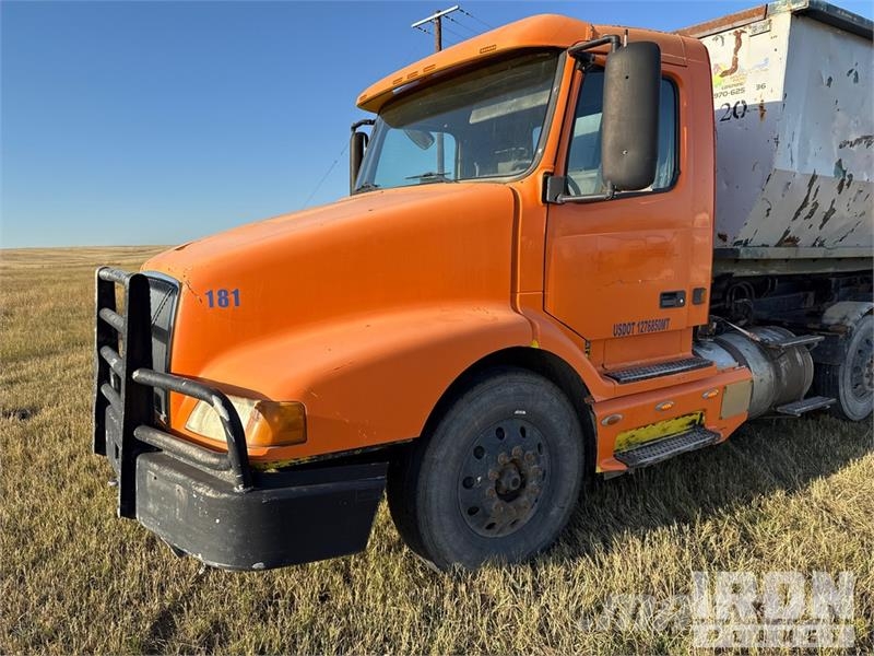 Volvo 8x4 Roll-Off Truck Komunalni tovornjaki