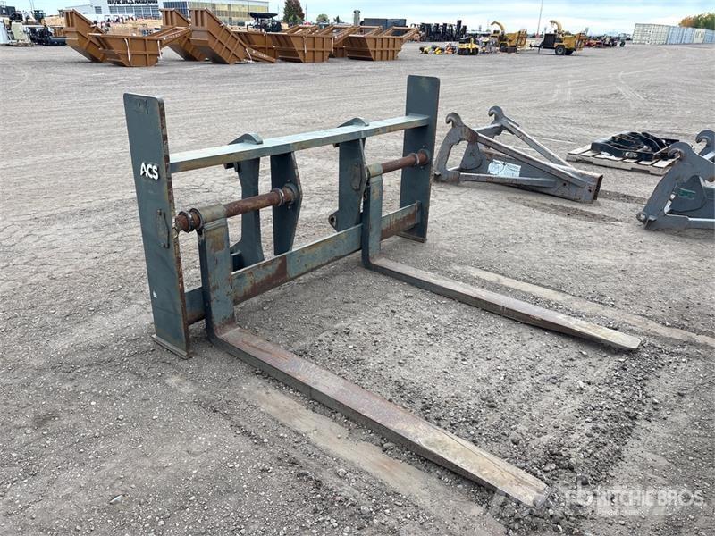 Volvo 94 in Wheel Loader Forks Vilice