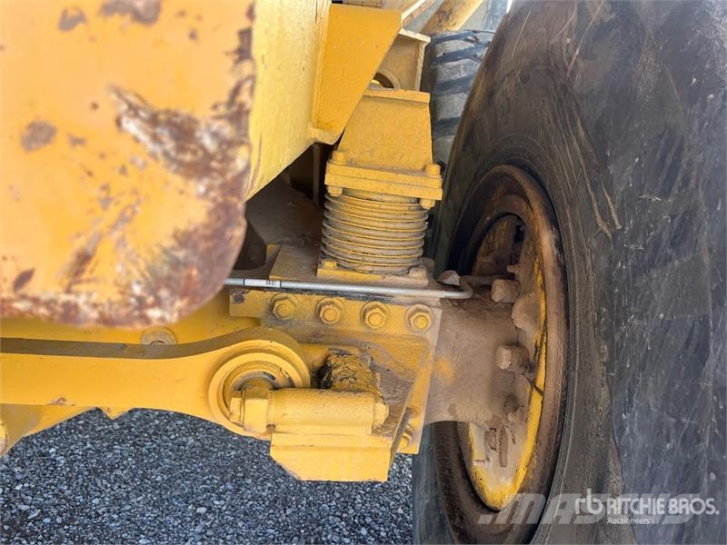 Volvo A35C 鉸接式起吊車
