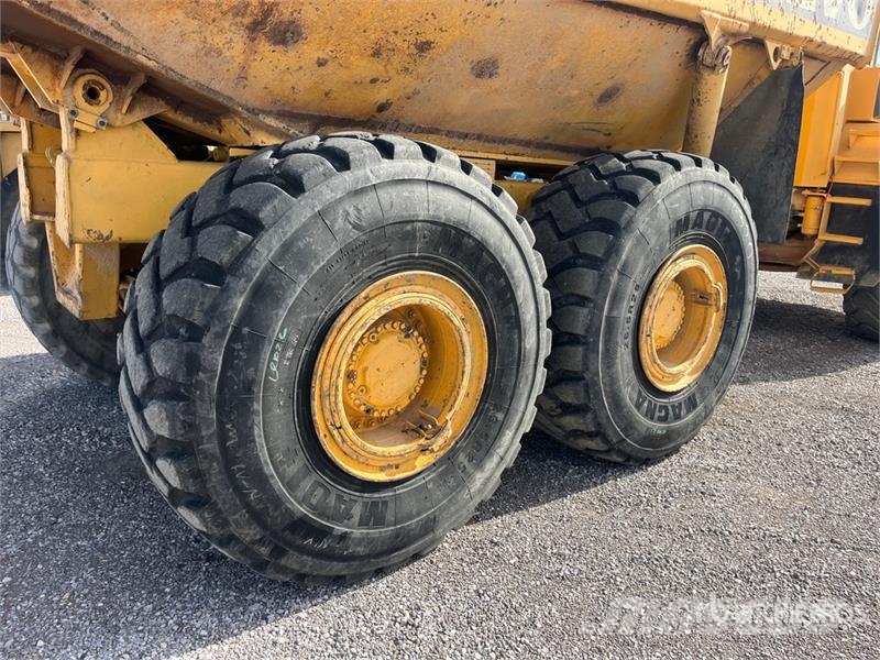 Volvo A35C 鉸接式起吊車