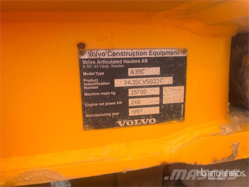 Volvo A35C 鉸接式起吊車