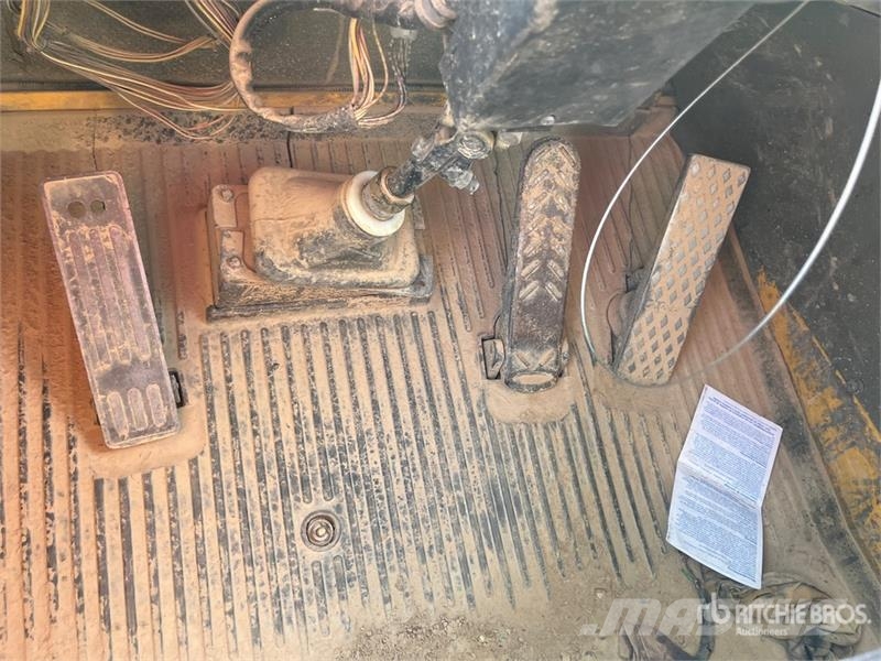 Volvo A35C 鉸接式起吊車