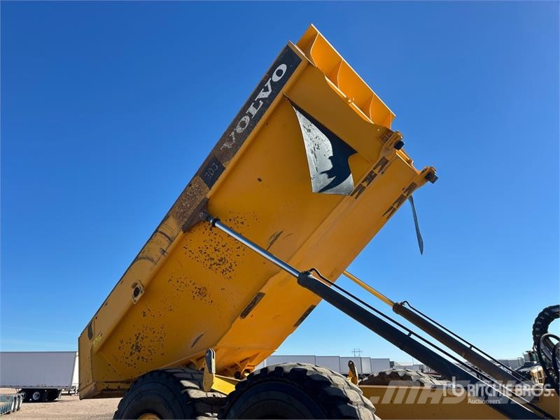 Volvo A60H Articulated Dump Truck 연결식 홀러