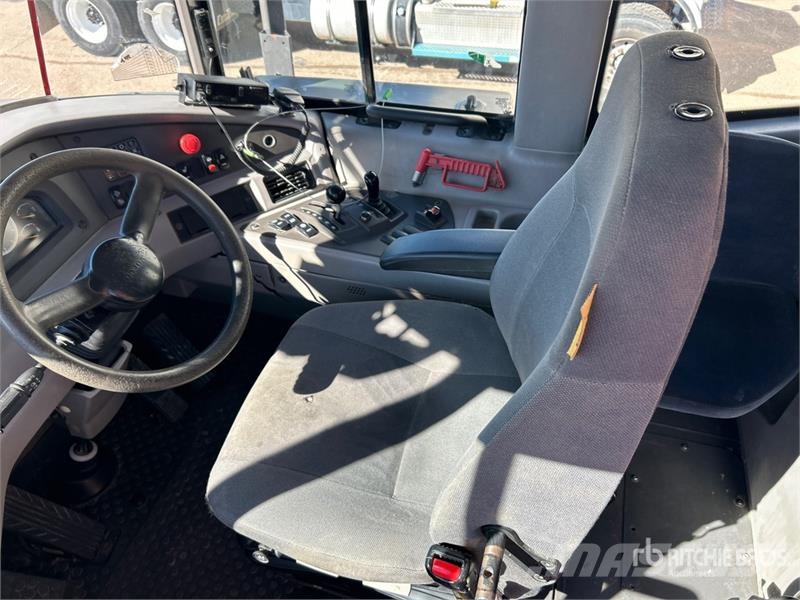 Volvo A60H Articulated Dump Truck 鉸接式起吊車