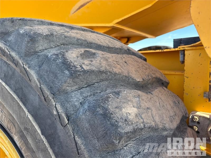 Volvo A60H Articulated Dump Truck 연결식 홀러