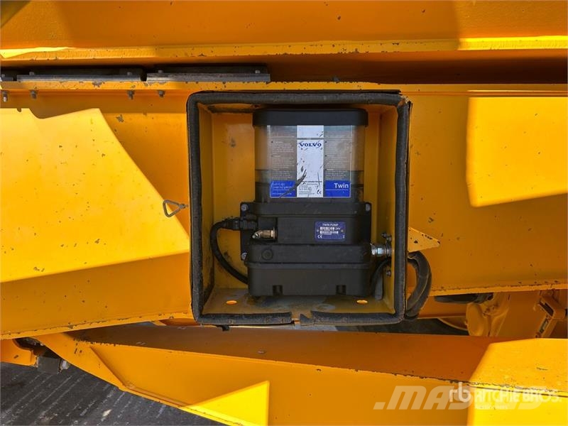 Volvo A60H Articulated Dump Truck 연결식 홀러