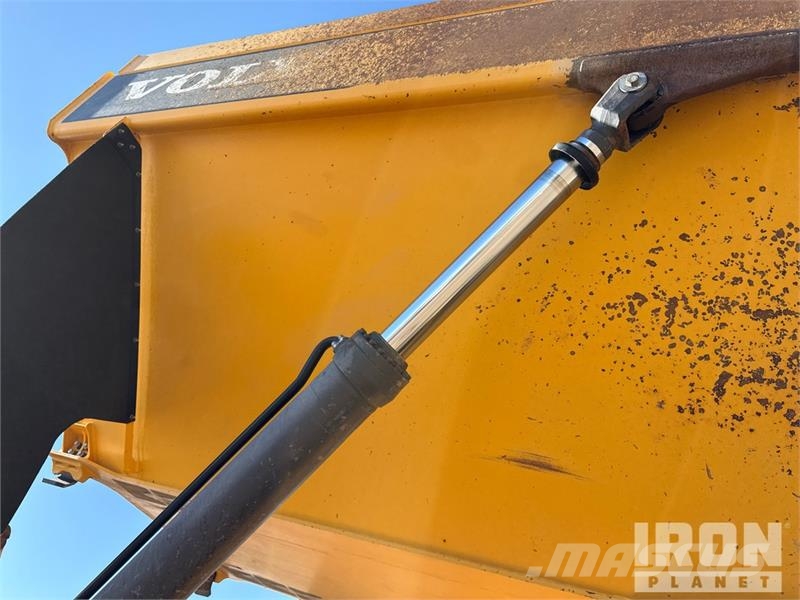 Volvo A60H Articulated Dump Truck 연결식 홀러