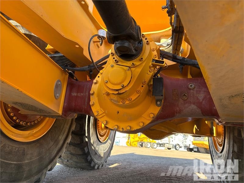 Volvo A60H Articulated Dump Truck 연결식 홀러