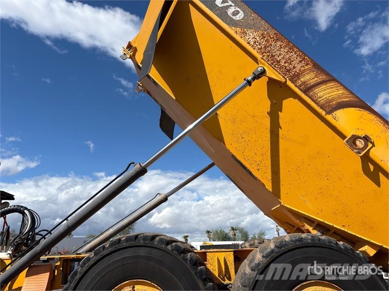 Volvo A60H Articulated Dump Truck Artikulētie pašizgāzēji