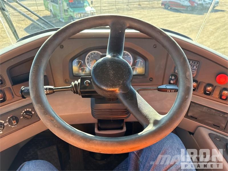 Volvo A60H Articulated Dump Truck 연결식 홀러