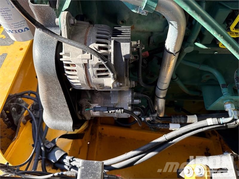 Volvo A60H Articulated Dump Truck 연결식 홀러