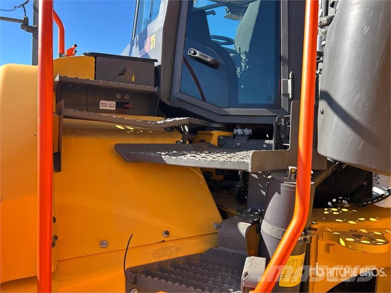 Volvo A60H Articulated Dump Truck 연결식 홀러