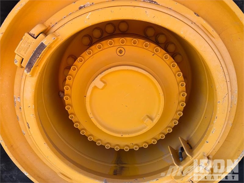 Volvo A60H Articulated Dump Truck 연결식 홀러