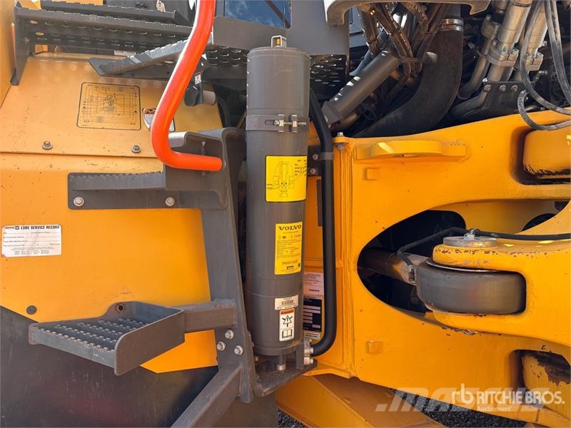 Volvo A60H Articulated Dump Truck Liigendraamiga pinnaseveokid