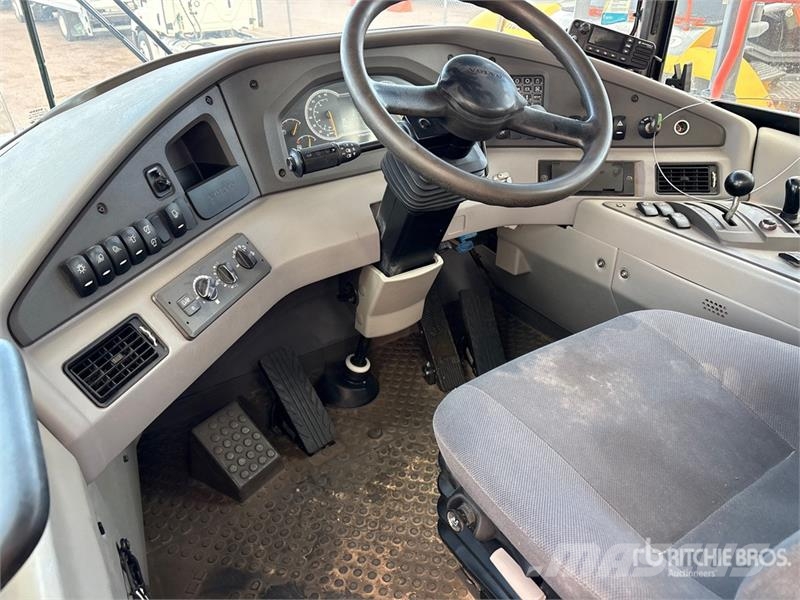 Volvo A60H Articulated Dump Truck Liigendraamiga pinnaseveokid