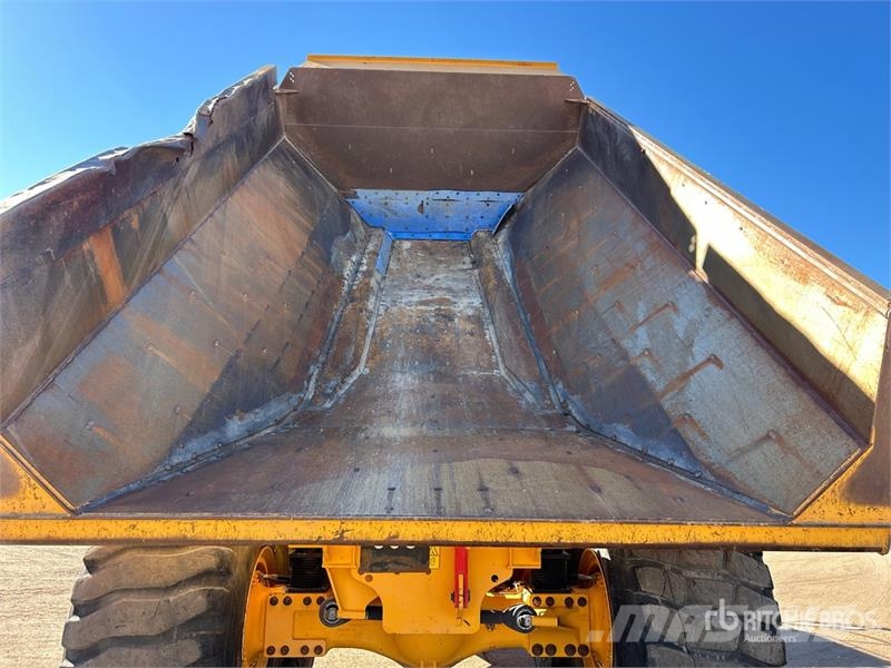 Volvo A60H Articulated Dump Truck 연결식 홀러