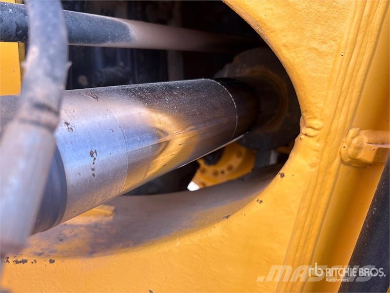 Volvo A60H Articulated Dump Truck Liigendraamiga pinnaseveokid