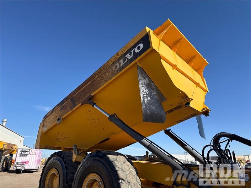 Volvo A60H Articulated Dump Truck 연결식 홀러