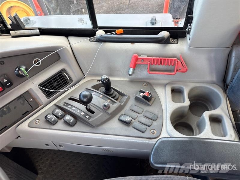 Volvo A60H Articulated Dump Truck Liigendraamiga pinnaseveokid