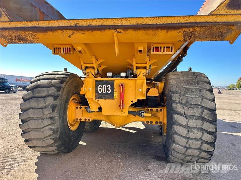 Volvo A60H Articulated Dump Truck 연결식 홀러
