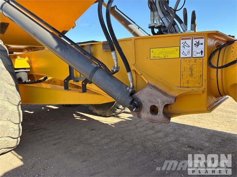 Volvo A60H Articulated Dump Truck 연결식 홀러