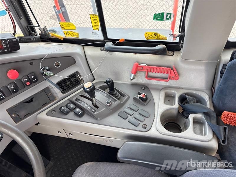 Volvo A60H Articulated Dump Truck Artikulētie pašizgāzēji