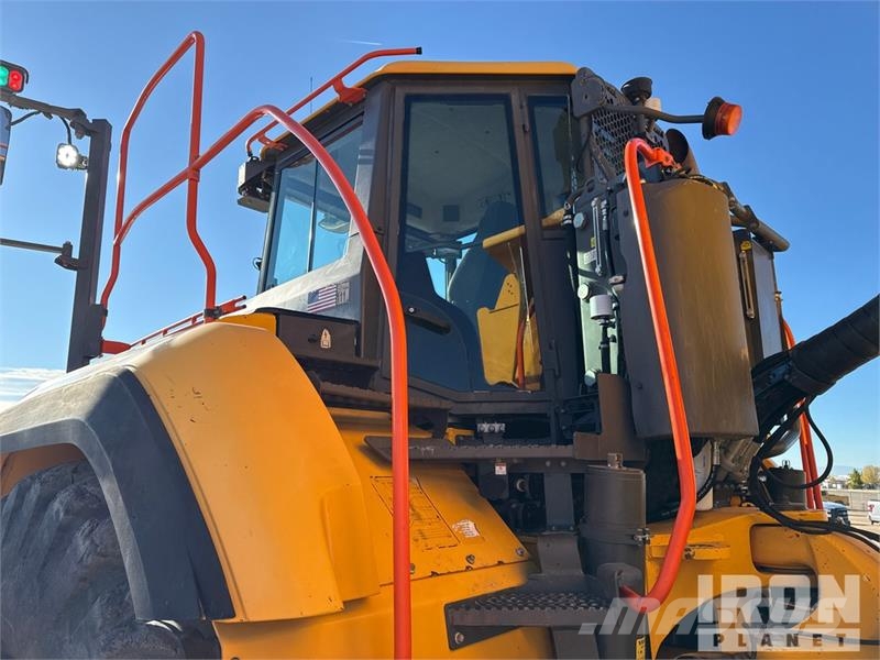 Volvo A60H Articulated Dump Truck 연결식 홀러