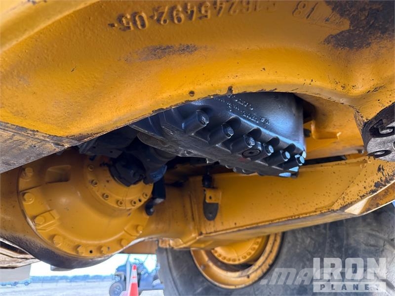 Volvo A60H Haul Truck 연결식 홀러