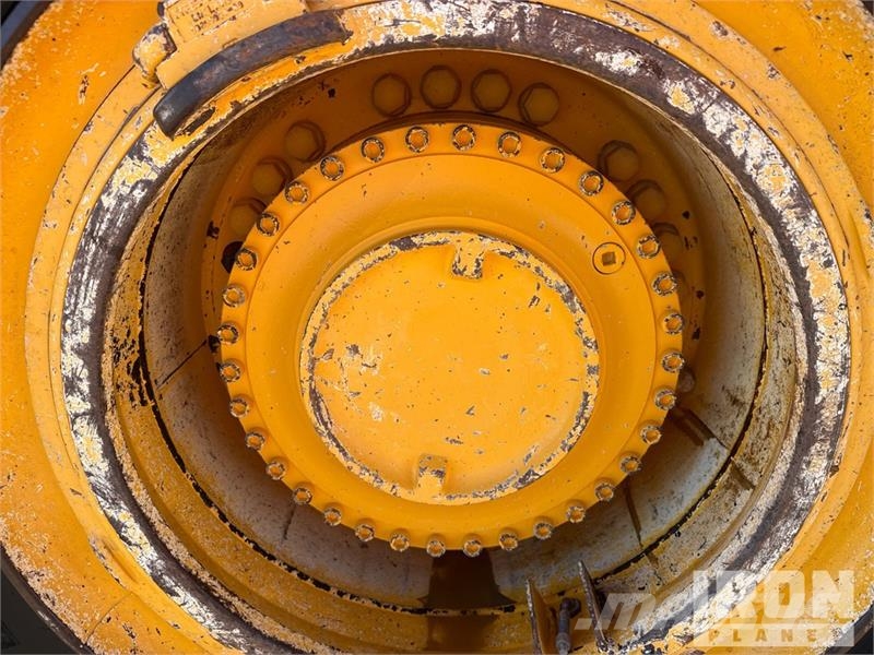 Volvo A60H Haul Truck 연결식 홀러