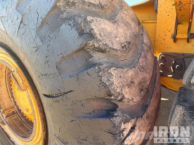 Volvo A60H Haul Truck 연결식 홀러