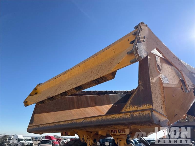 Volvo A60H Haul Truck 연결식 홀러