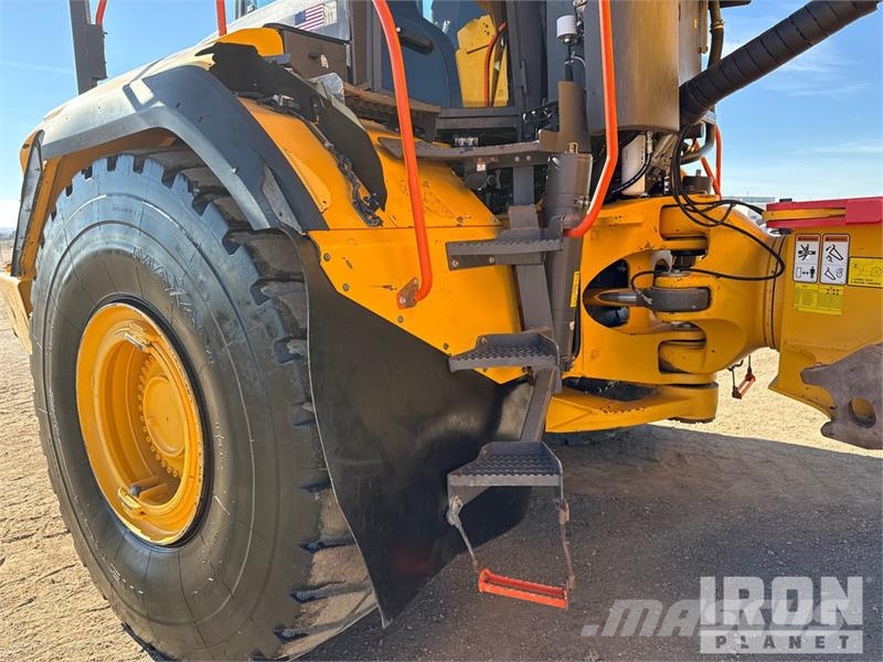 Volvo A60H Haul Truck 연결식 홀러