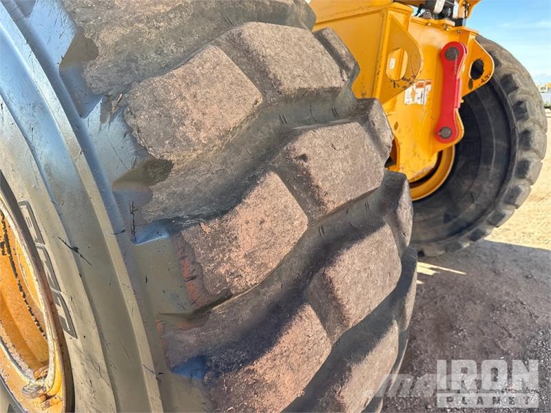 Volvo A60H Haul Truck 연결식 홀러