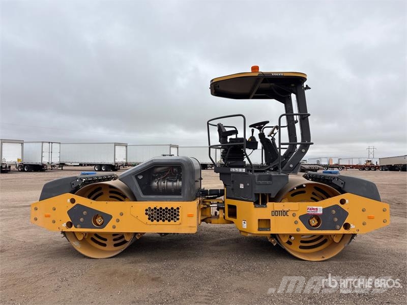 Volvo DD110 Double Drum Roller Twin drum rollers