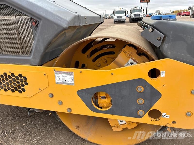Volvo DD110C Double Drum Roller Tandemwalzen