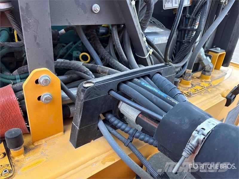 Volvo DD110C Double Drum Roller Tandemwalzen