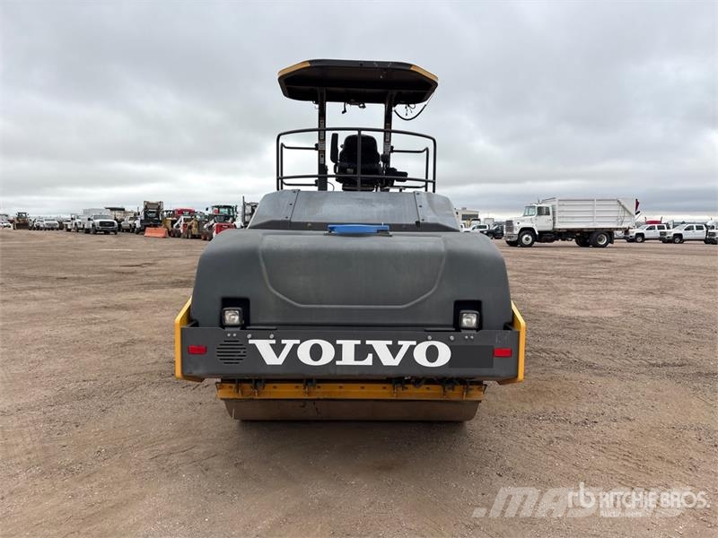 Volvo DD110C Double Drum Roller Tandemwalzen