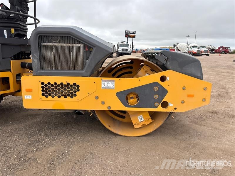Volvo DD110C Double Drum Roller Tandemwalzen