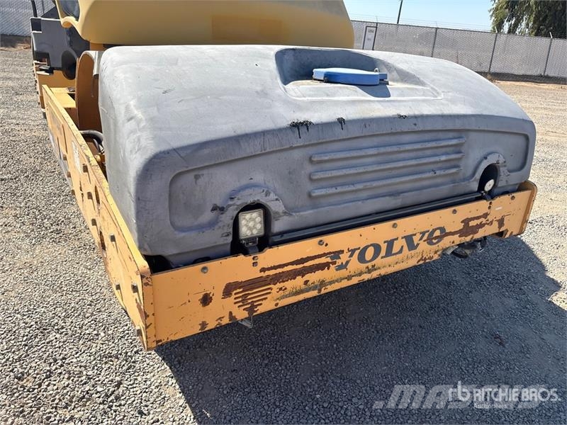 Volvo DD118HF Double Drum Roller Rodillos de doble tambor