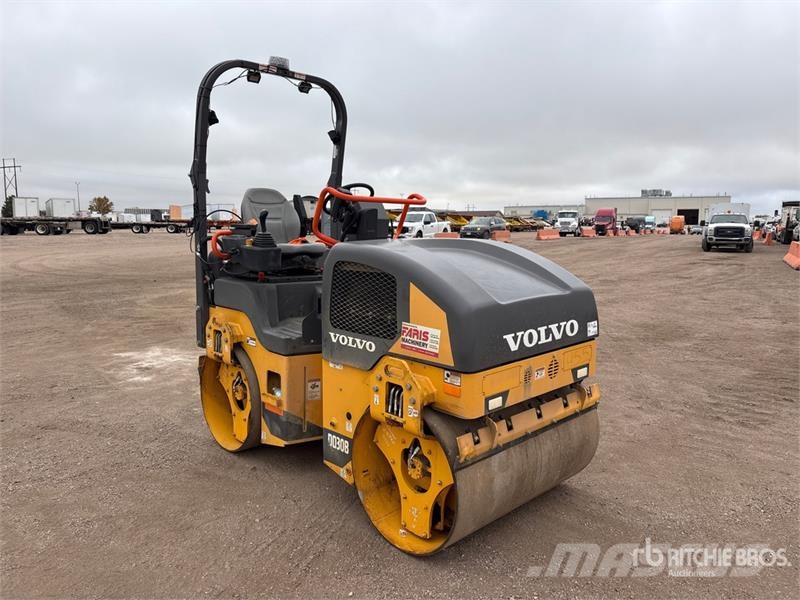 Volvo DD30 Double Drum Roller Twin drum rollers