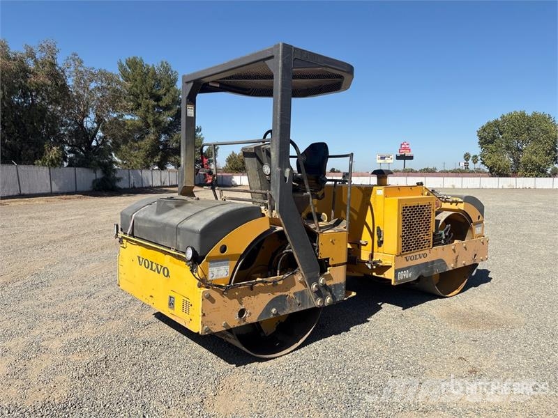 Volvo DD90 Double Drum Roller Ikerdobos hengerek