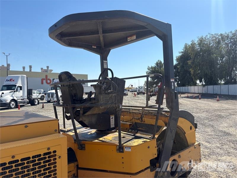 Volvo DD90 Double Drum Roller Ikerdobos hengerek