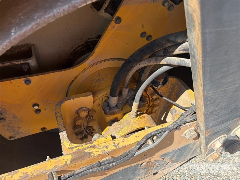 Volvo DD90 Double Drum Roller Ikerdobos hengerek