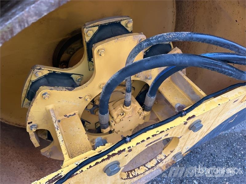 Volvo DD90HF Double Drum Roller Rodillos de doble tambor