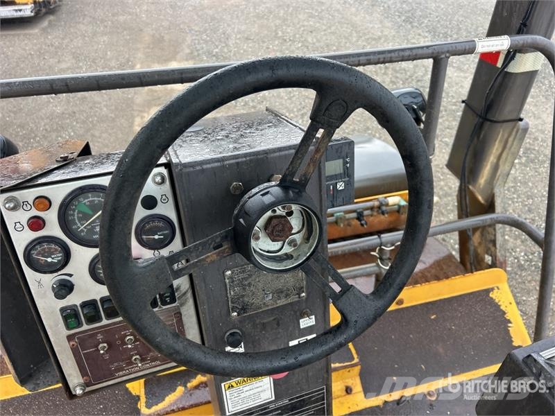 Volvo DD90HF Double Drum Roller Rodillos de doble tambor